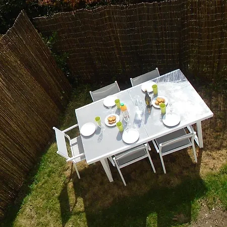 Appartement Au Calme, Avec Jardin Et Proches Des Sites Touristiques